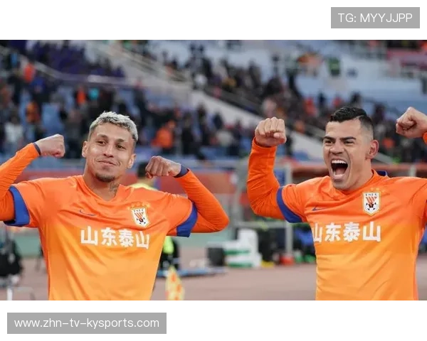 山东泰山底线传球极具穿透力